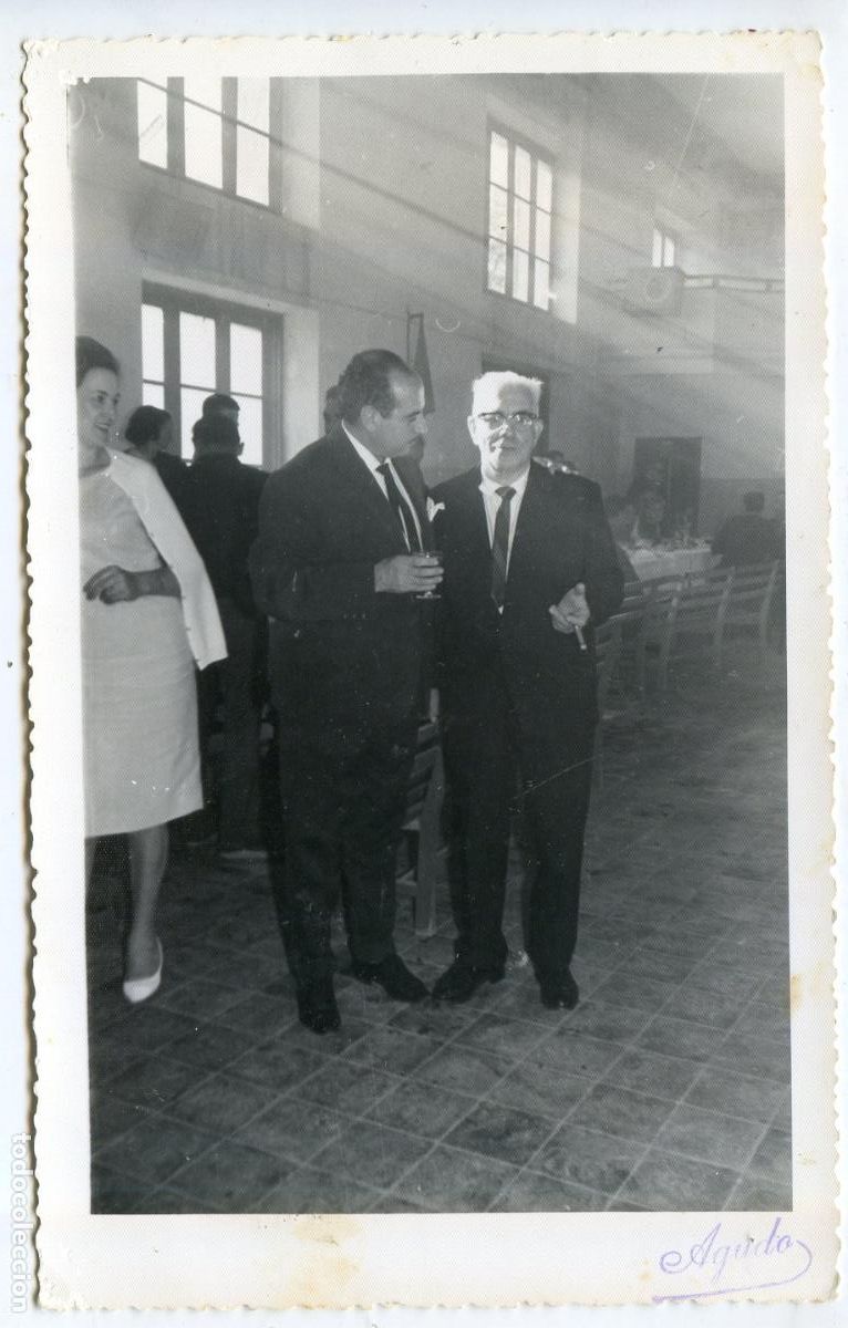 Fotograf&iacute;a antigua: Solares, un banquete, boda?, Foto Agudo, 1965