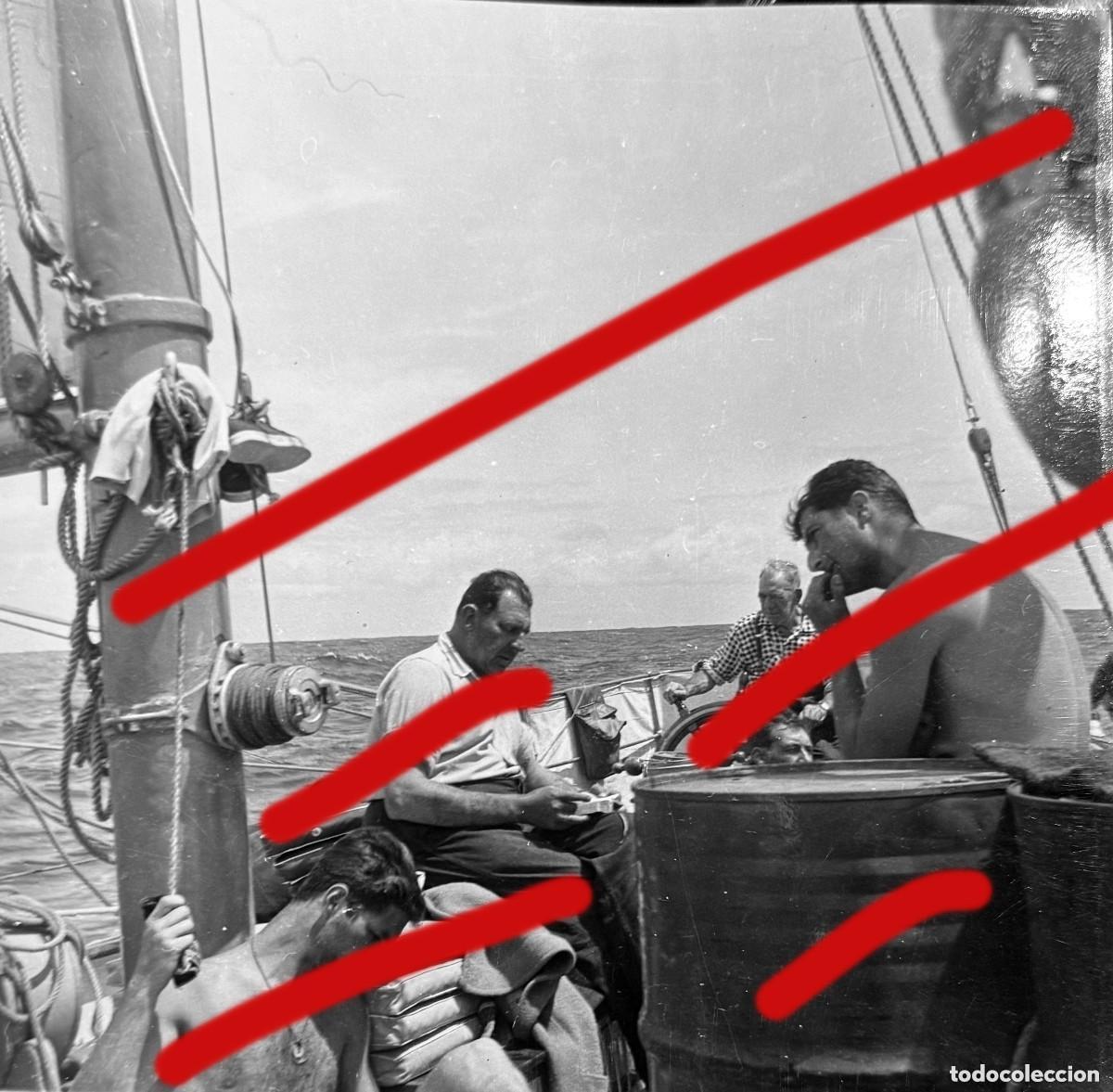 Fotograf&iacute;a antigua: Don Juan de Borb&oacute;n, Conde de Barcelona en el Velero Saltillo - FOTOGRAF&Iacute;A ANTIGUA