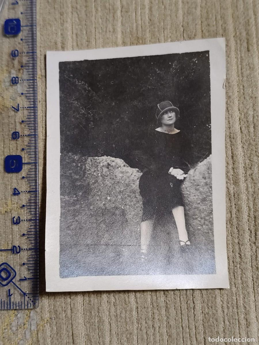 Fotograf&iacute;a antigua: Foto Toulouse?, a&ntilde;os 20. Gelatinobromuro. Mujer posando 1. 8x6cm. France