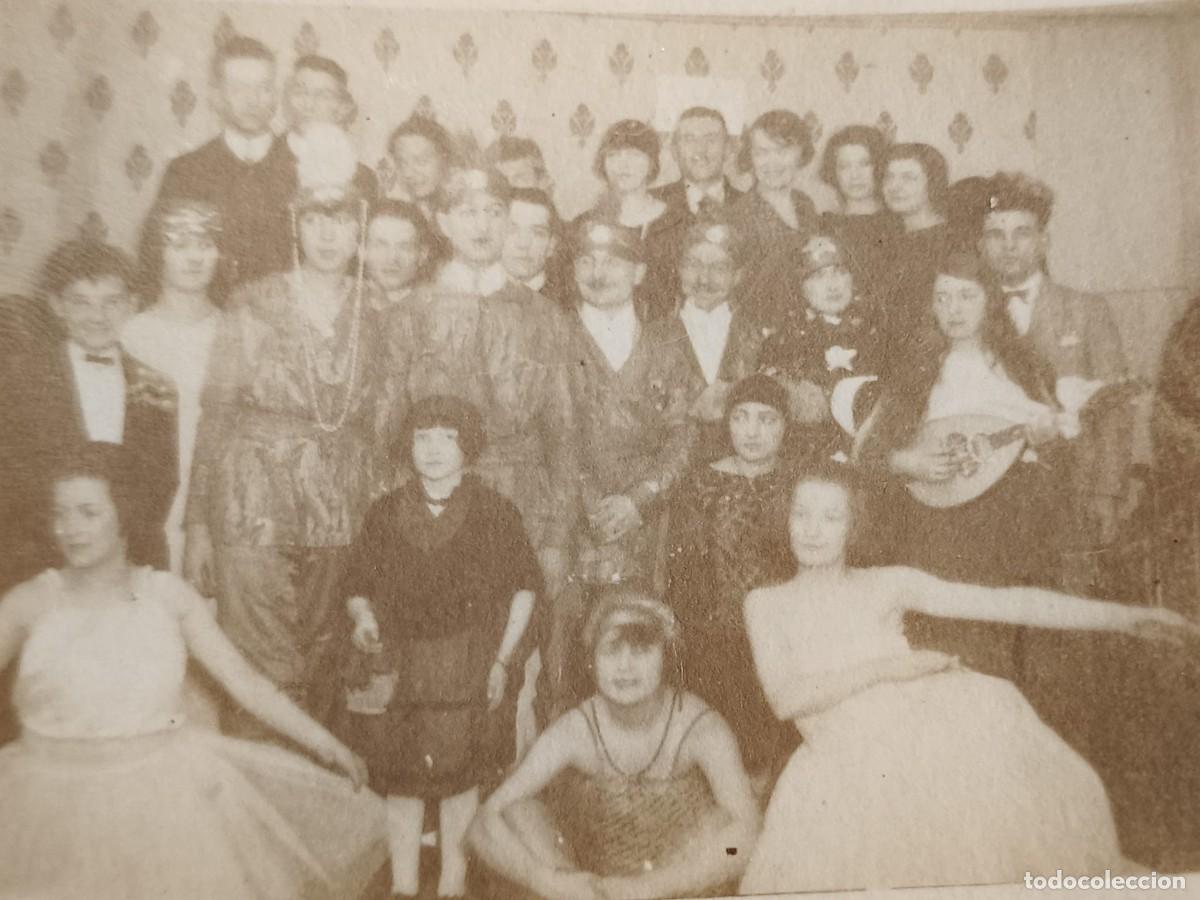 Fotograf&iacute;a antigua: Foto Toulouse?, a&ntilde;os 20. Gelatinobromuro. disfraces o fiesta. 8x6cm. France. Carnaval