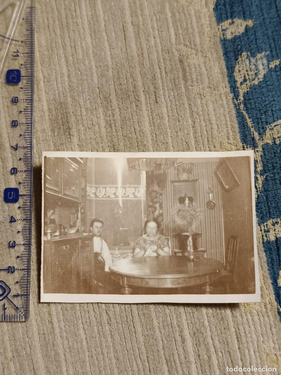 Fotograf&iacute;a antigua: Foto Toulouse?, a&ntilde;os 20. Gelatinobromuro. Pareja en el comedor. 8x6cm. France. Carnaval