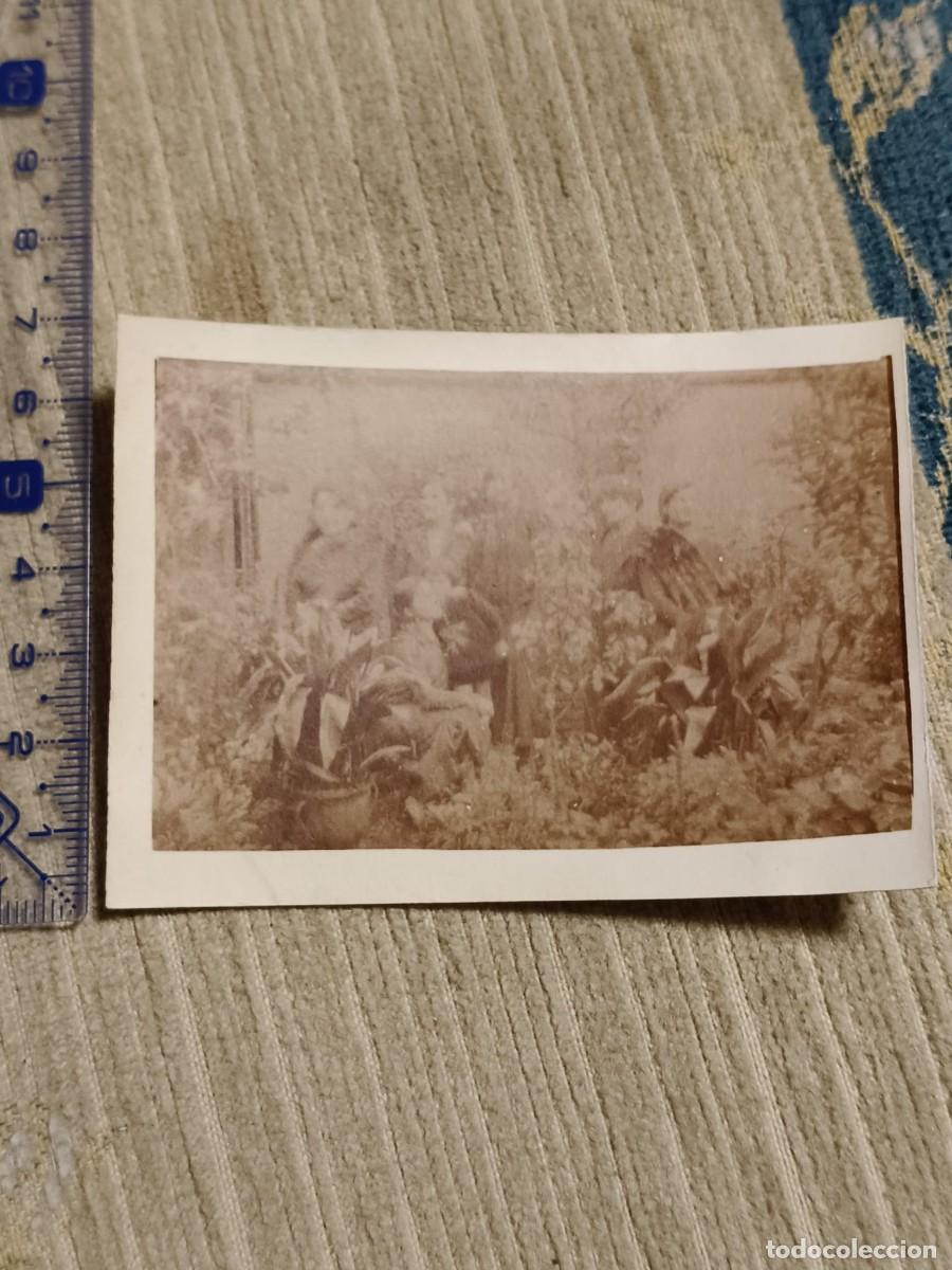 Fotograf&iacute;a antigua: Foto Toulouse?, a&ntilde;os 20. Gelatinobromuro. Foto grupo famila de estudio 2. 8x6cm. France.