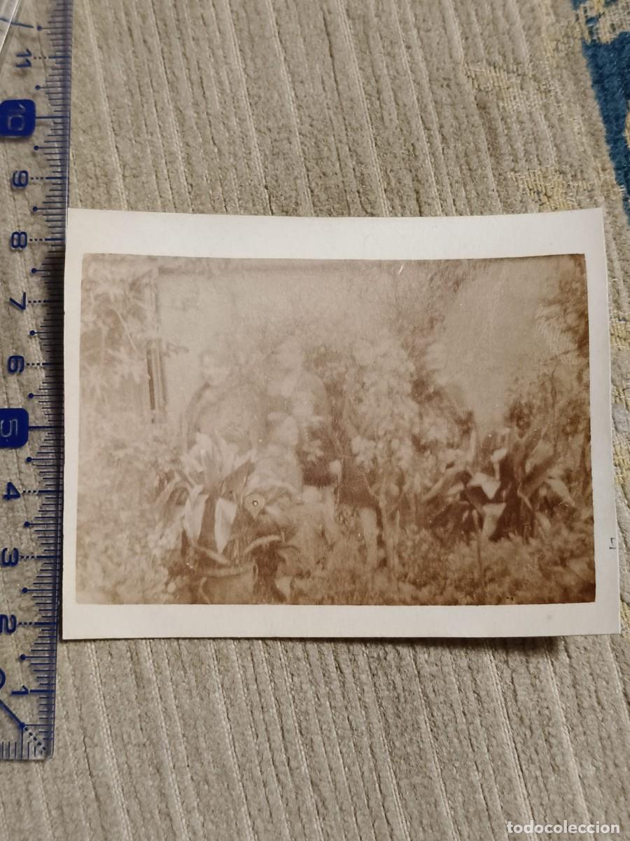 Fotograf&iacute;a antigua: Foto Toulouse?, a&ntilde;os 20. Gelatinobromuro. Foto grupo famila de estudio 3. 8x6cm. France.