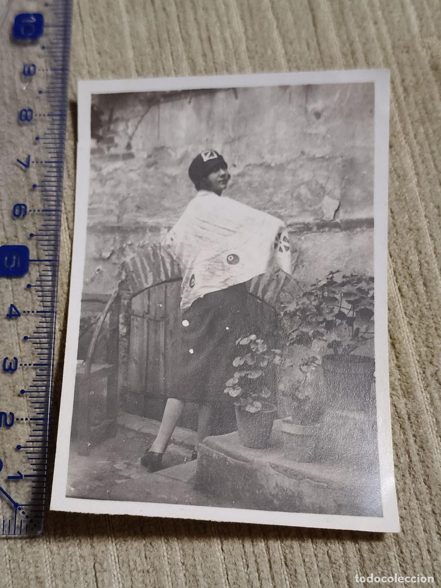 Fotograf&iacute;a antigua: Foto Toulouse?, a&ntilde;os 20. Gelatinobromuro. Mujer con mantilla. 8x6cm. France.
