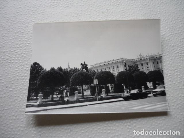 Fotograf&iacute;a antigua: MADRID PLAZA DE ORIENTE ANTIGUA FOTOGRAF&Iacute;A 7,5 X 10,5 CM