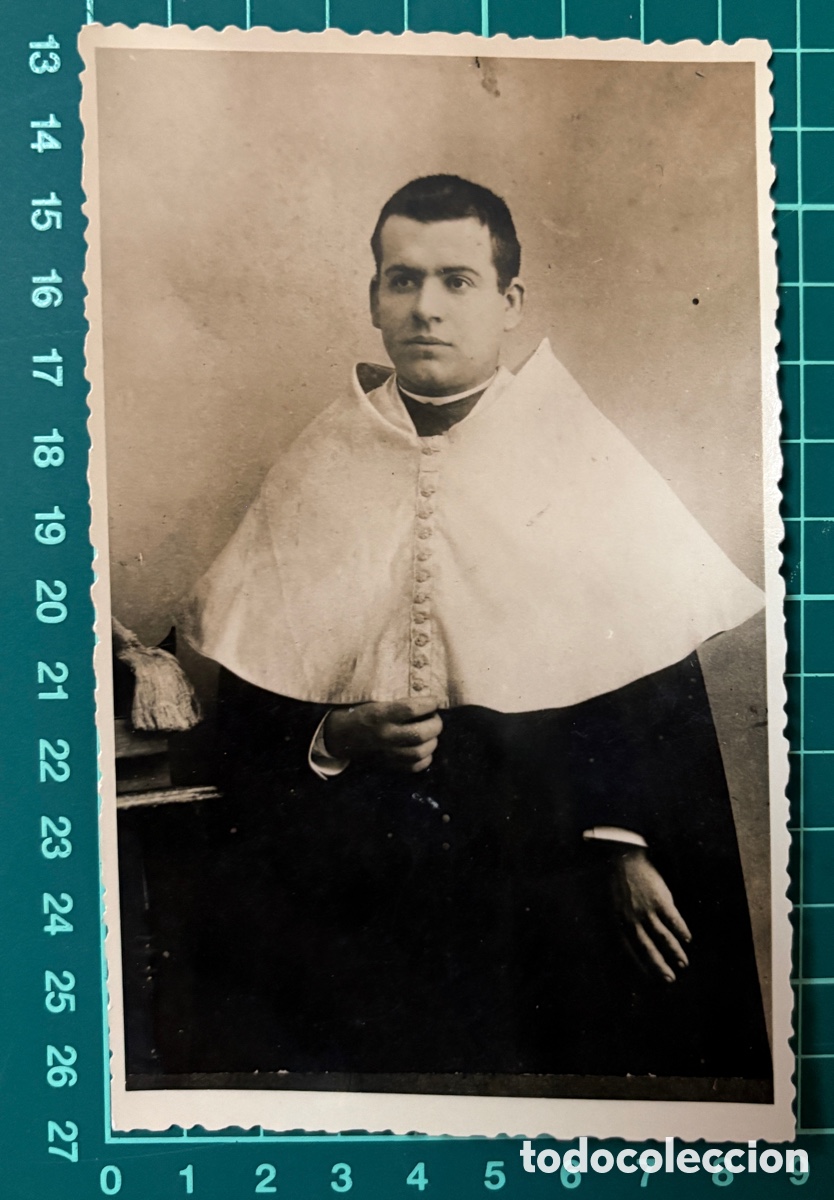 Antique Photography: F006-Foto antigua de &eacute;poca - Retrato de sacerdote / eclesi&aacute;stico con muceta