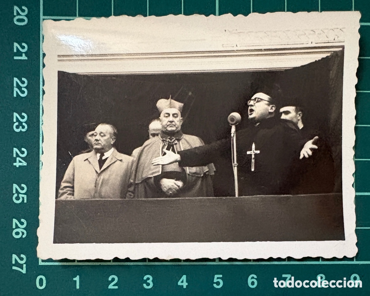 Antique Photography: F008-Foto antigua de &eacute;poca - Acto eclesi&aacute;stico y mitin religioso (1957) - Foto R&iacute;os, Puentedeume