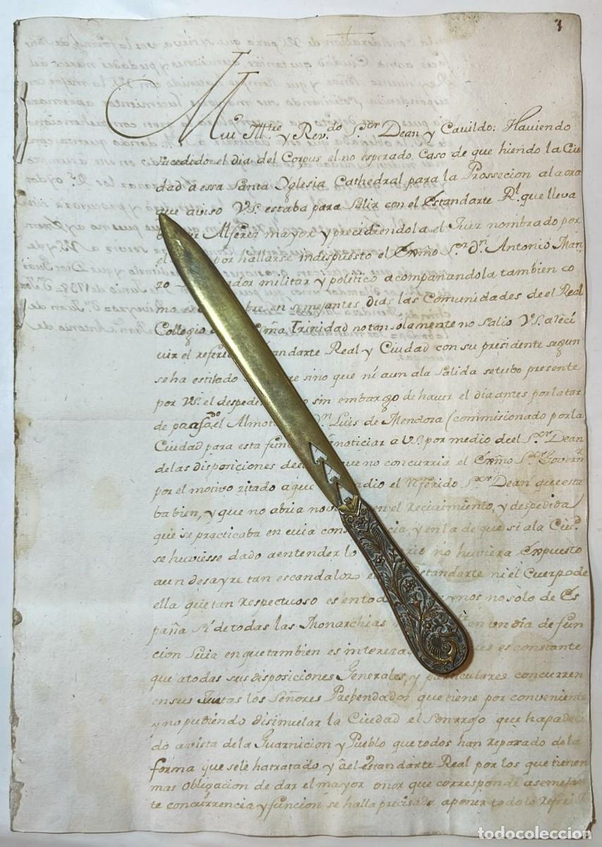 Fotograf&iacute;a antigua: MUY ILUSTRE y Rendo. De&aacute;n y Cabildo: haviendo sucedido el d&iacute;a del Corpus el no esperado caso de que