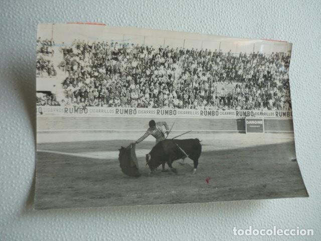 Fotografia antica: SAN SEBASTIAN DE LOS REYES MADRID CORRIDA TOROS EL LEVANTINO ANTIGUA FOTOGRAFIA ORIGINAL 12 X 18 CM