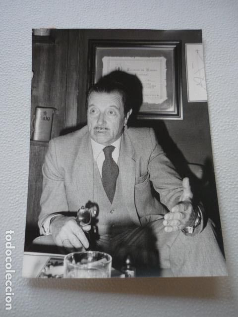 Fotografia antica: LUIS GONZALEZ PRESIDENTE ASOC. NACIONAL DE BEBIDAS ANTIGUA FOTOGRAFIA ORIGINAL 17 X 13 CM