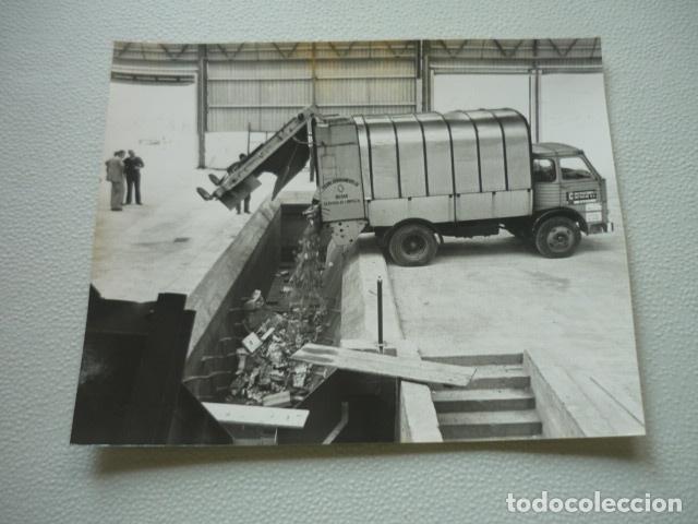 Antique Photography: BILBAO CAMION DE BASURAS ANTIGUA FOTOGRAFIA ORIGINAL 15,5 X 19,5 CM