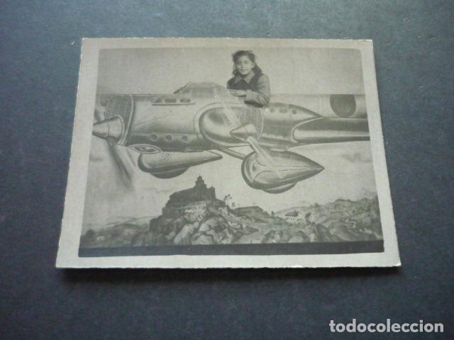 Alte Fotografie: NI&Ntilde;A EN AVION SOBRE ANDUJAR POR FOTOGRAFO AMBULANTE FERIA MINUTERO ANTIGUA FOTOGRAFIA 7 X 9 CM
