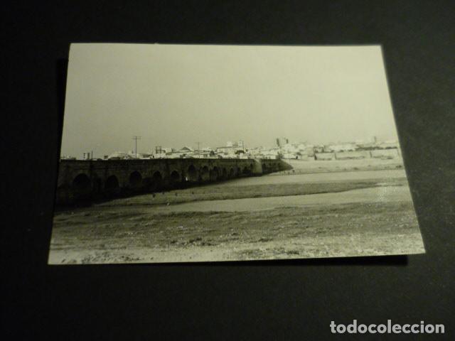 Fotografia antica: MERIDA BADAJOZ ANTIGUA FOTOGRAFIA 7,5 X 10,5 CM