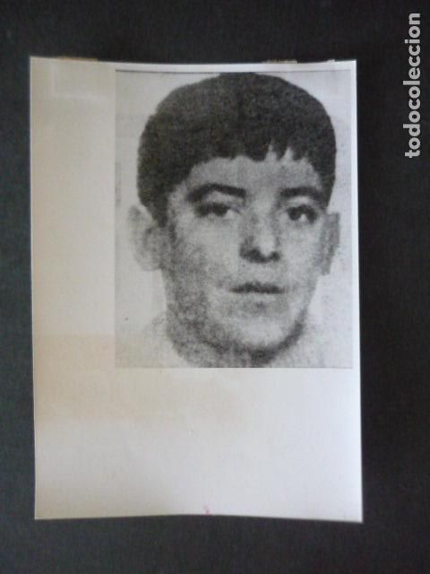 Photographie ancienne: CADIZ IGNACIO MONTOYA MUERTO POR DISPAROS DE LA GUARDIA CIVIL ANTIGUA FOTOGRAFIA 18 X 13 CM