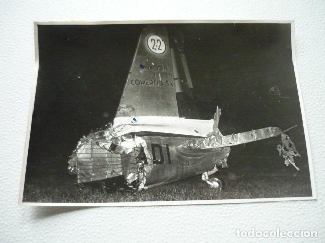 Fotograf&iacute;a antigua: BARAJAS ACCIDENTE DE AVION ANTIGUA FOTOGRAFIA ORIGINAL 17 X 12 CM