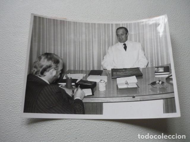Fotograf&iacute;a antigua: DOCTOR LOPEZ DORIGA GINECOLOGO ANTIGUA FOTOGRAFIA ORIGINAL 13 X 18 CM