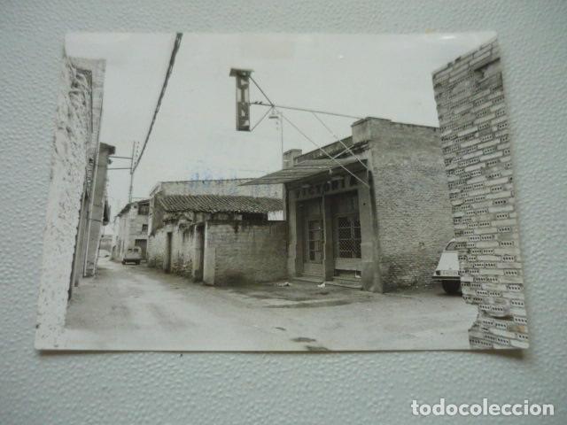 Alte Fotografie: ULLDECONA TARRAGONA ESCENA URBANA ANTIGUA FOTOGRAFIA ORIGINAL 18 X 13 CM
