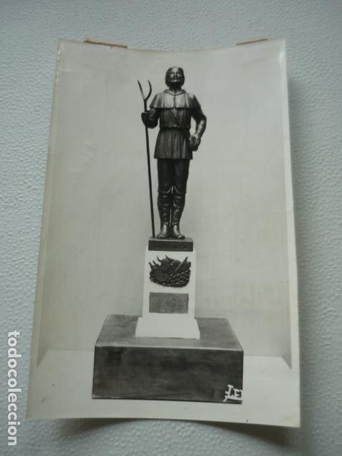 Fotografia antica: TROFEO FERIA DE SAN ISIDRO 1968 ANTIGUA FOTOGRAFIA ORIGINAL 12 X 18 CM