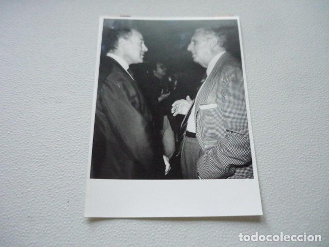 Fotografia antica: RADIO CADENA SER EMISION PROGRAMA ANTIGUA FOTOGRAFIA ORIGINAL 18 X 13 CM