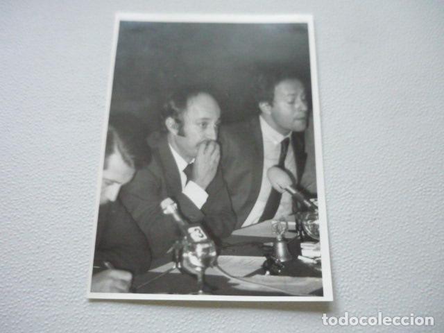 Fotografia antica: ANTENA 3 TERTULIAS ELECTORALES ANTIGUA FOTOGRAFIA ORIGINAL 13 X 18 CM