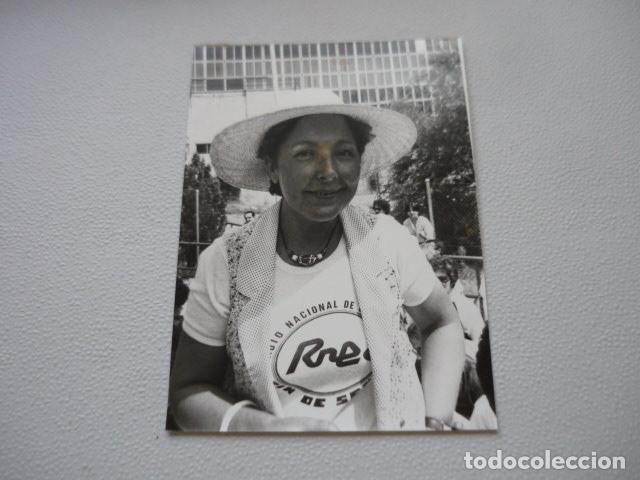 Fotografia antica: RADIO NACIONAL DE ESPA&Ntilde;A MADRID FIESTA EN CASA DE CAMPO ANTIGUA FOTOGRAFIA ORIGINAL 13 X 18 CM