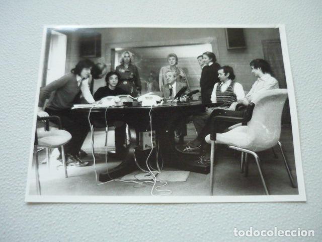 Fotografia antica: RADIO LA VOZ DE MADRID ANTIGUA FOTOGRAFIA ORIGINAL 13 X 18 CM