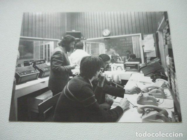 Fotografia antica: BARCELONA RADIO ESPA&Ntilde;A ANTIGUA FOTOGRAFIA ORIGINAL 24 X 18 CM