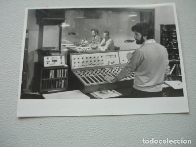 Alte Fotografie: RADIO ESPA&Ntilde;A MADRID ANTIGUA FOTOGRAFIA ORIGINAL 13 X 18 CM