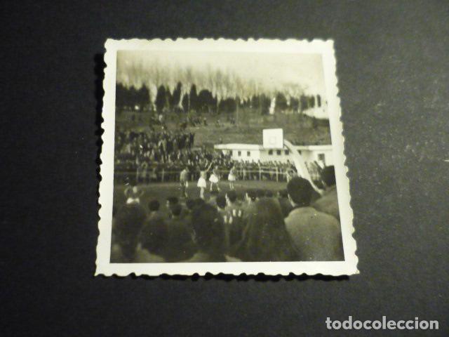Antique Photography: MADRID MONCLOA CAMPO DE DEPORTES CIUDAD UNIVERSITARIA ANTIGUA FOTOGRAFIA 6,5 X 6,5 CM