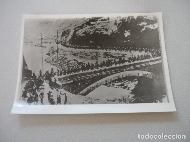 Fotografia antica: GUERRA CIVIL ESPA&Ntilde;OLA AVANCE O RETIRADA FOTOGRAFIA DE PRENSA 12 X 18 CM