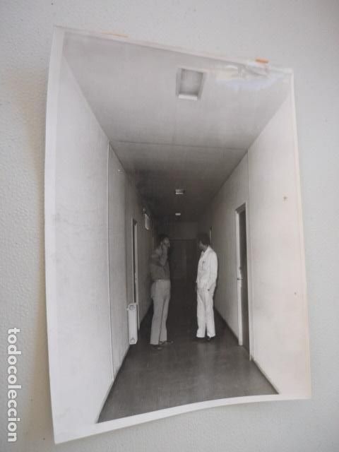 Alte Fotografie: MADRID ENCIERRO MEDICOS PSIQUIATRAS ANTIGUA FOTOGRAFIA ORIGINAL 18 X 24 CM