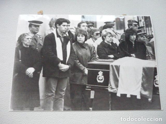 Photographie ancienne: ZARAGOZA ATENTADO ETA TERRORISMO ANTIGUA FOTOGRAFIA ORIGINAL 18 X 24 CM