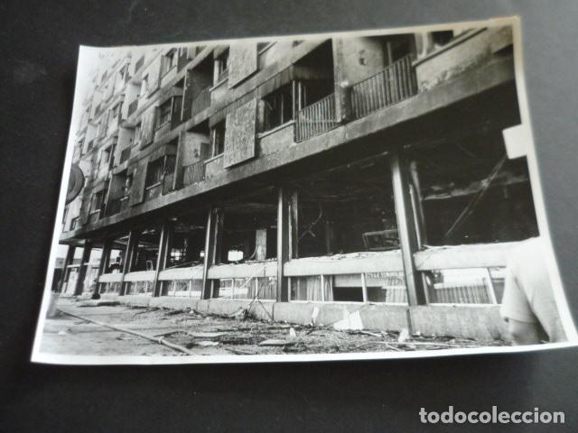 Fotograf&iacute;a antigua: ZARAGOZA INCENDIO DEL HOTEL CORONA DE ARAGON ANTIGUA FOTOGRAFIA ORIGINAL 18 X 24 CM