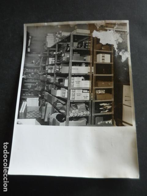 Antique Photography: MADRID SERVICIO OFICIAL DE CHRYSLER TALLER ANTIGUA FOTOGRAFIA ORIGINAL 18 X 12 CM