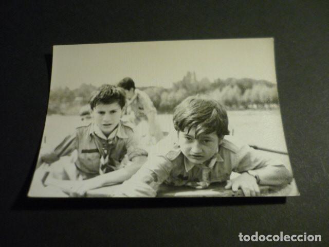 Fotografia antiga: BOY SCOUTS EXPLORADORES ESCULTISMO ANTIGUA FOTOGRAFIA 7,5 X 10,5 CM