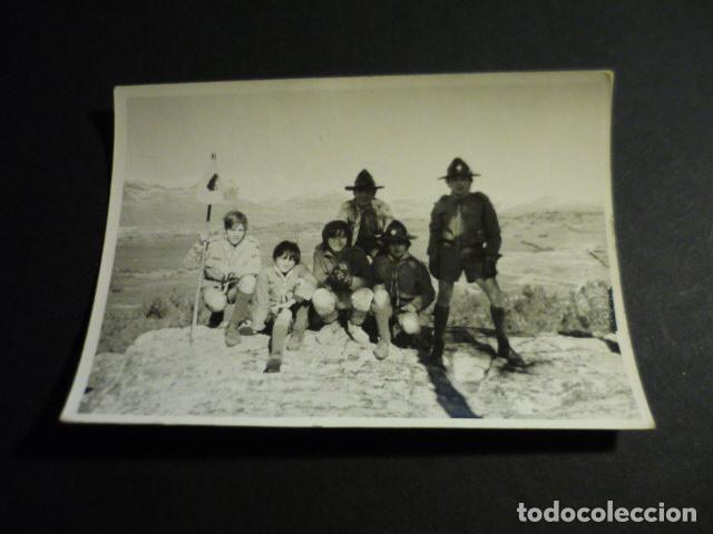 Fotografia antiga: BOY SCOUTS EXPLORADORES ESCULTISMO ANTIGUA FOTOGRAFIA 7,5 X 10,5 CM
