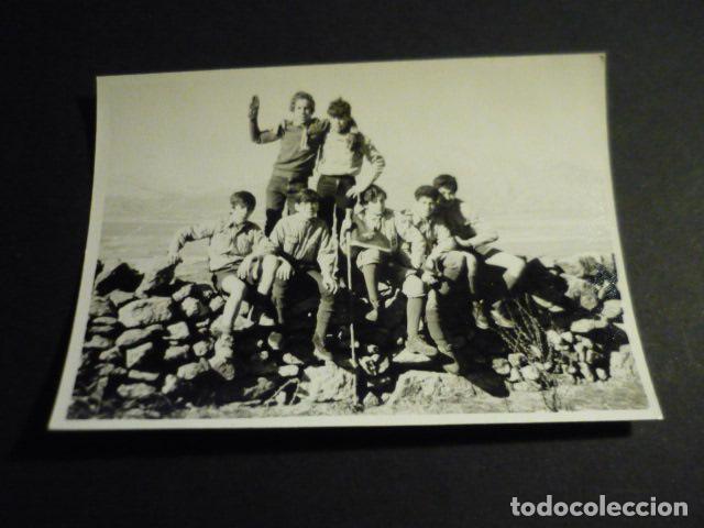 Fotografia antiga: BOY SCOUTS EXPLORADORES ESCULTISMO ANTIGUA FOTOGRAFIA 7,5 X 10,5 CM