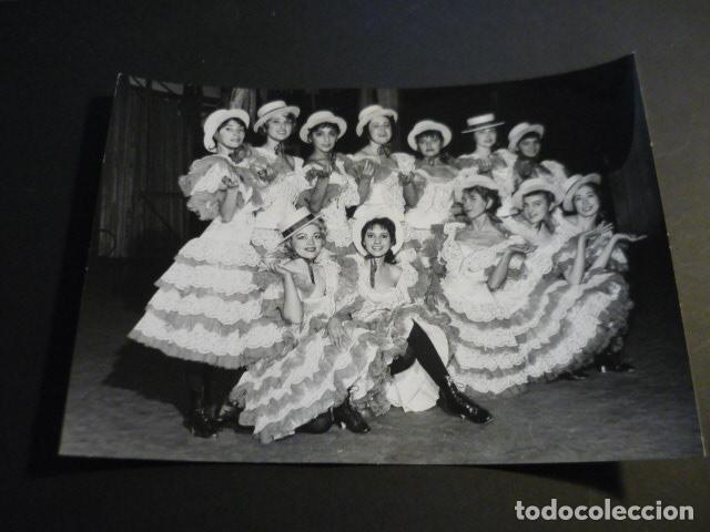 Antique Photography: MADRID TEATRO DE LA ZARZUELA REVISTA MUSICAL LA PELIRROJA VIRMA GONZALEZ ANTIGUA FOTOGRAFIA 13 X 18