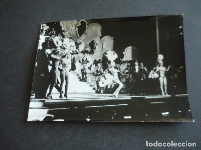 Fotografia antiga: PARIS REVISTA MUSICAL EN EL FOLIES BERGERE ANTIGUA FOTOGRAFIA 13 X 18