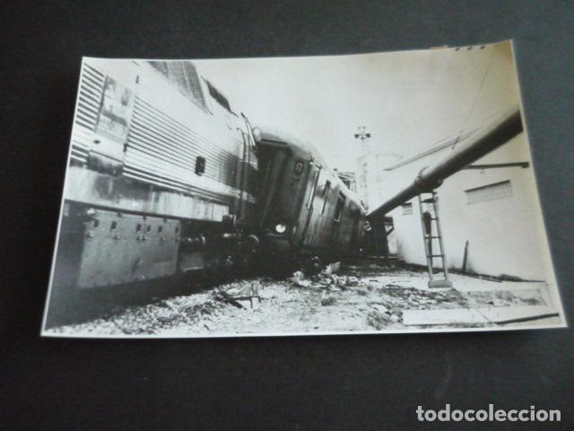 Antique Photography: LA CORU&Ntilde;A ACCIDENTE FERROVIARIO ANTIGUA FOTOGRAFIA ORIGINAL 18 X 24 CM