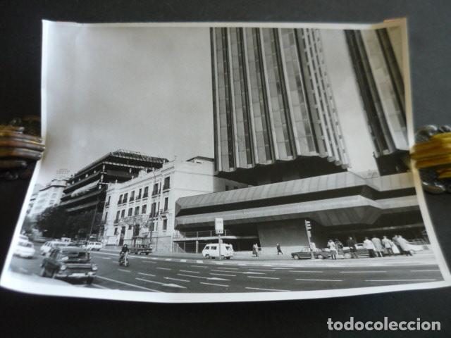 Alte Fotografie: MADRID CALLE GENOVA PLAZA DE COLON ANTIGUA FOTOGRAFIA ORIGINAL 18 X 24 CM