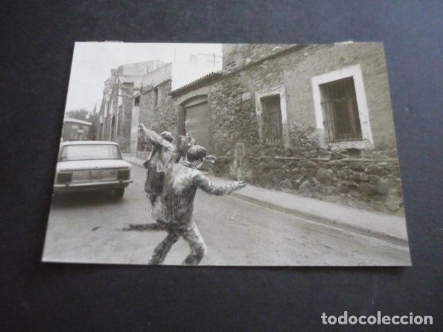 Fotografia antiga: MARTORELL BARCELONA ASPECTO URBANO ASESINATO ANTIGUA FOTOGRAFIA ORIGINAL 18 X 13 CM