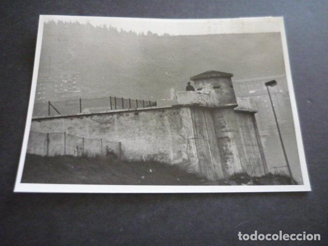 Fotograf&iacute;a antigua: BASAURI VIZCAYA PENAL ANTIGUA FOTOGRAFIA ORIGINAL 18 X 13 CM
