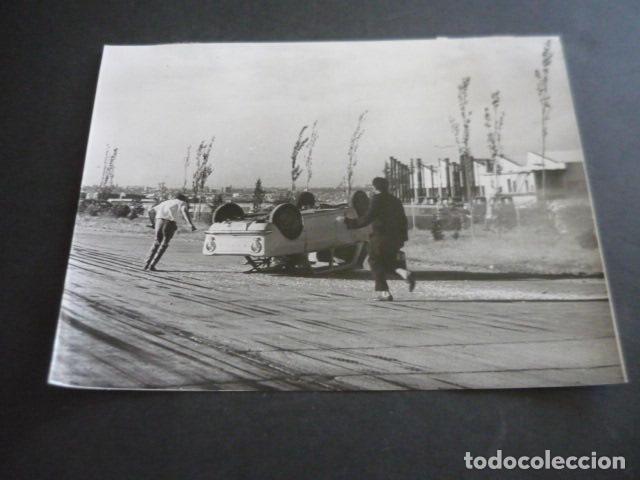 Fotograf&iacute;a antigua: RAFAEL ESCAMILLA PERIODISTA AUTOMOVILISMO ANTIGUA FOTOGRAFIA ORIGINAL 18 X 24 CM