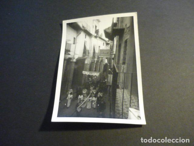 Fotograf&iacute;a antigua: MORELLA CASTELLON PROCESION ANTIGUA FOTOGRAFIA 7,5 X 10,5 CM