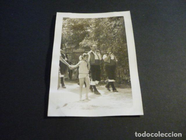 Fotograf&iacute;a antigua: MADRID FIESTA CENTRO GALLEGO ANTIGUA FOTOGRAFIA 7,5 X 10,5 CM