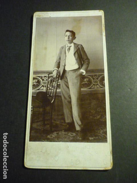 Fotografia antiga: RETRATO DE JOVEN ELEGANTE HACIA 1900 10 X 21 CM