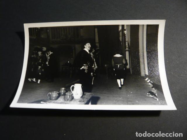 Alte Fotografie: GRANADA AGRUPACION LIRICA MAESTRO ALONSO REPRESENTACION TEATRAL ANTIGUA FOTOGRAFIA 9 X 14 CM