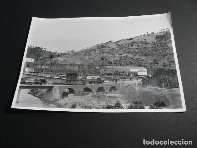 Fotografia antica: SALTO DE COFRENTES VALENCIA SOCIEDAD HIDROELECTRICA ESPA&Ntilde;OLA CONSTRUCCION ANTIGUA FOTOGRAFIA 12 X 18
