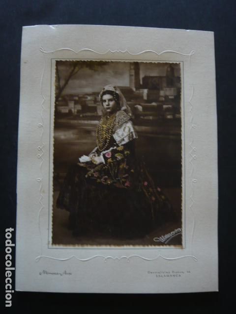 Fotografia antica: SALAMANCA RETRATO DE CHICA EN TRAJE DE CHARRA FOTOGRAFIA COLOREADA MIMOSA FOTOGRAFO 18 X 24 CM